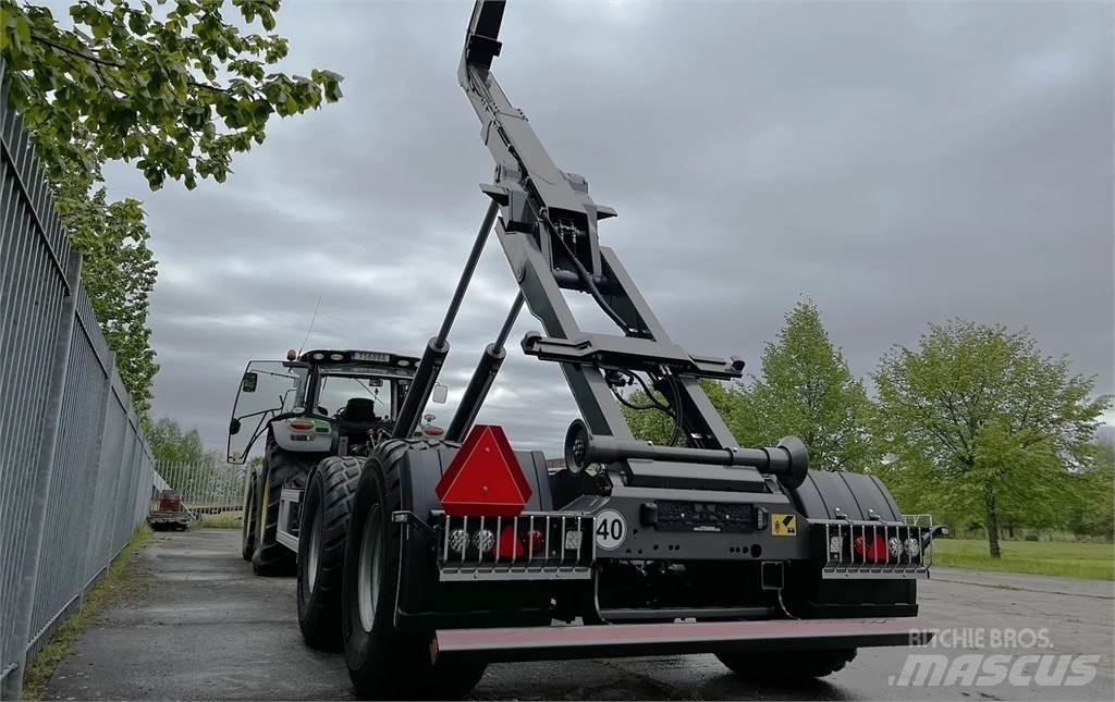Stronga HookLoada Tipper trailers