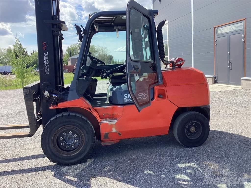 Toyota L 50 Electric forklift trucks