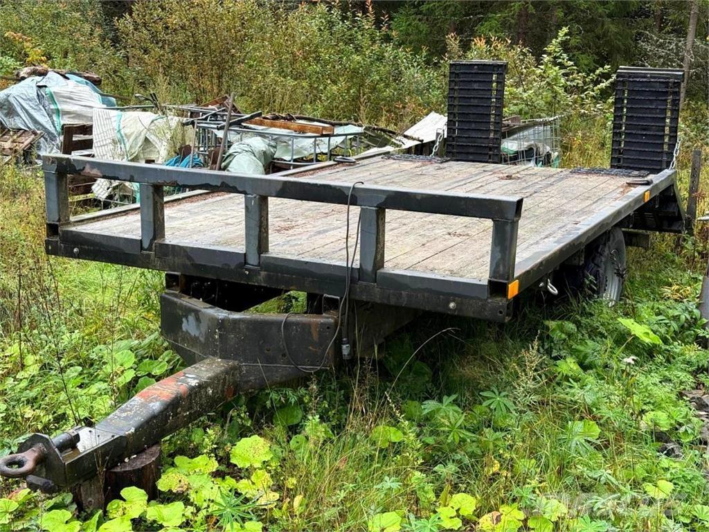  Traktorilavetti Other trailers