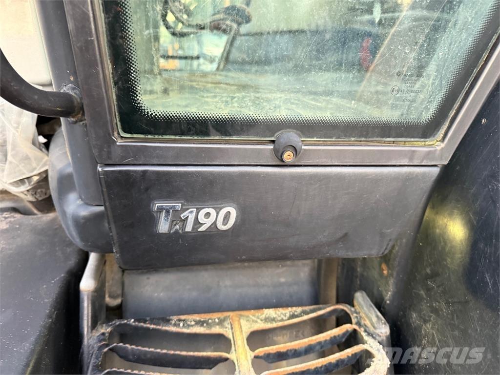 Valtra T190 Tractors