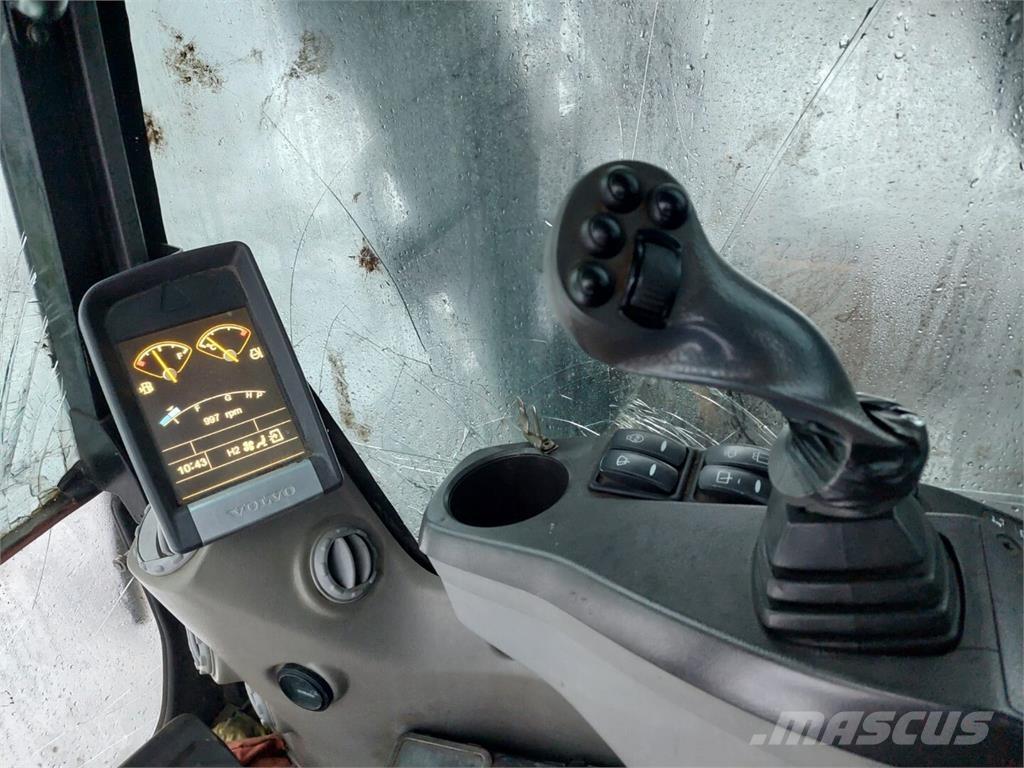 Volvo EC 210 CL Crawler excavators