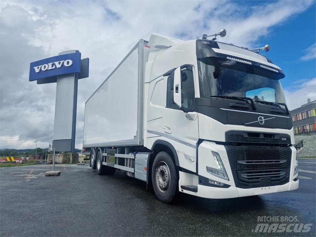 Volvo FM 500 6x2 Box body trucks