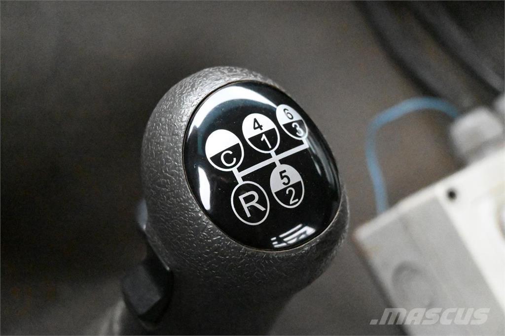 Volvo FM300 6x2 Hook lift trucks