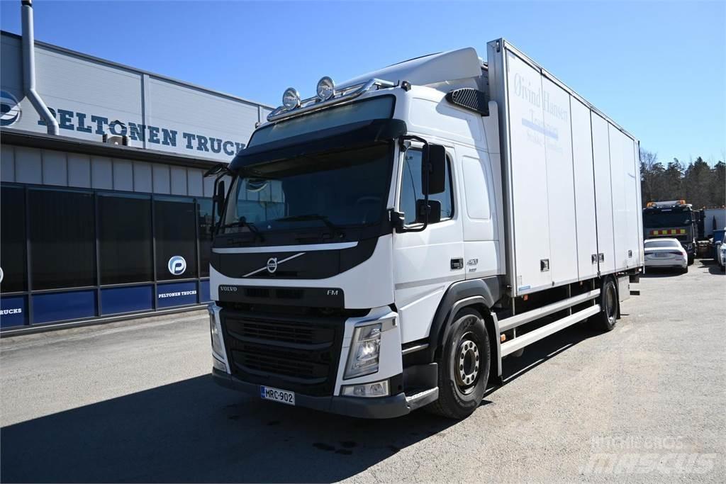 Volvo FM420 4x2 Box body trucks
