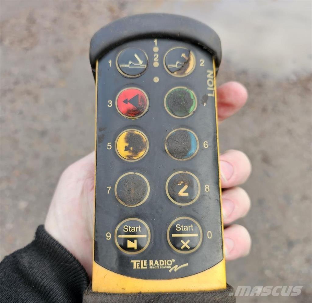 Volvo FM7 4X2 Vehicle transporters