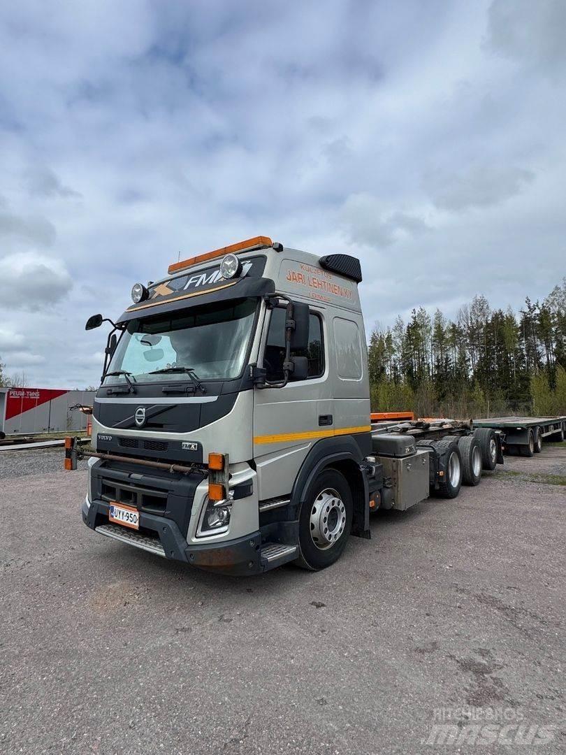 Volvo FMX 540 Hook lift trucks