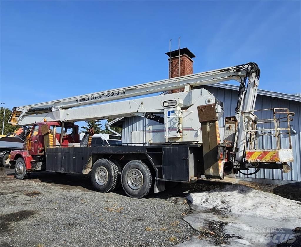 Volvo N7 6x2 Crane trucks