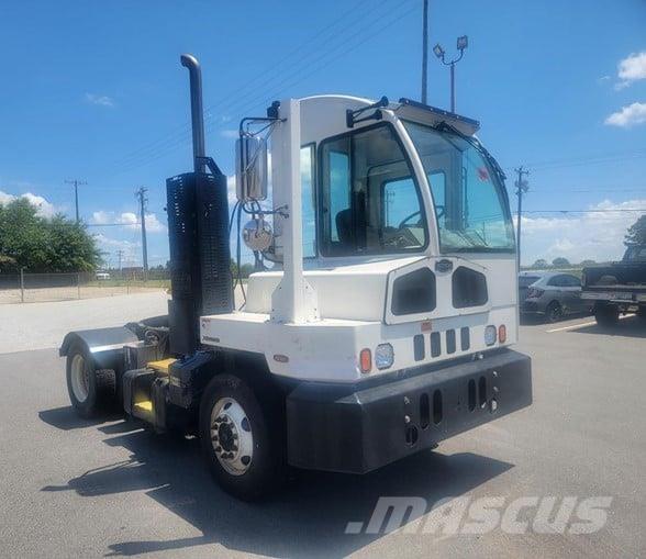 Autocar XSPOTTER Terminal tractors