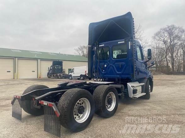 Freightliner CASCADIA 116 Tractor Units