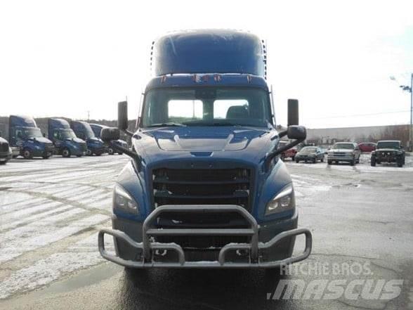 Freightliner CASCADIA 116 Tractor Units