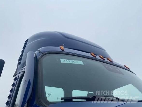 Freightliner CASCADIA 116 Tractor Units