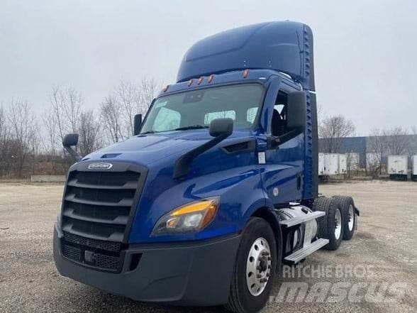 Freightliner CASCADIA 116 Tractor Units