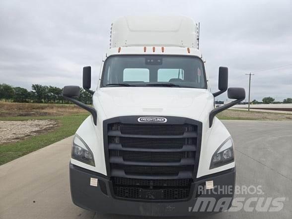 Freightliner CASCADIA 116 Tractor Units