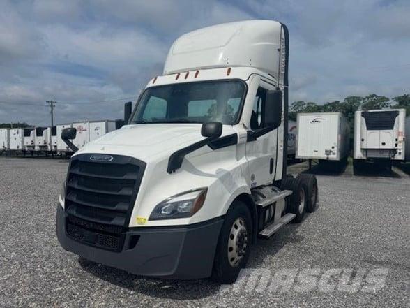Freightliner CASCADIA 116 Tractor Units
