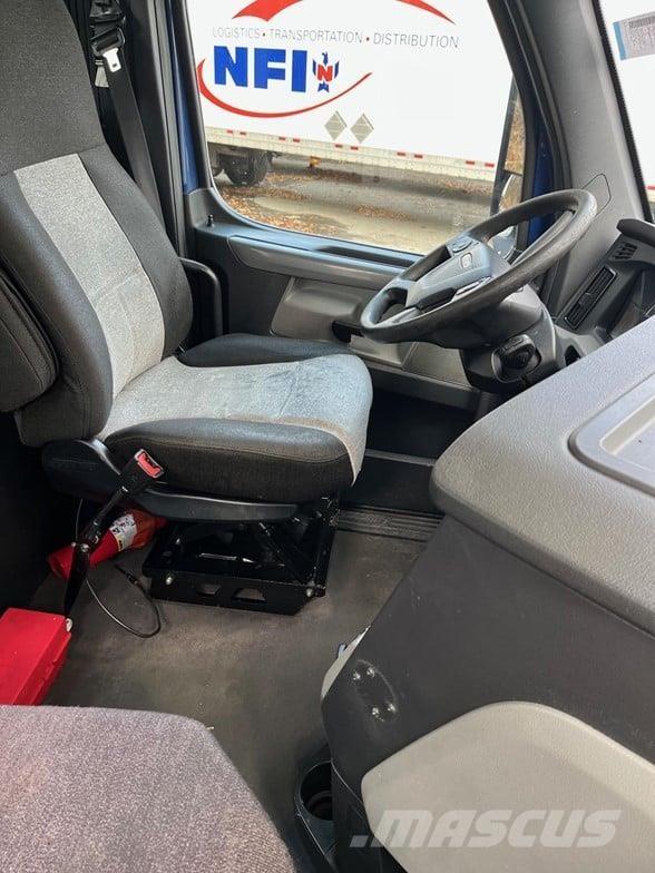 Freightliner CASCADIA 116 Tractor Units