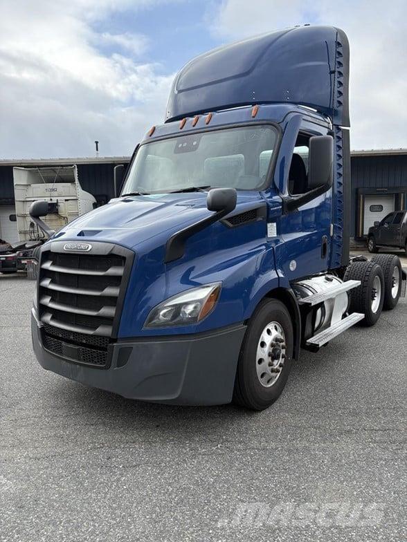 Freightliner CASCADIA 116 Tractor Units