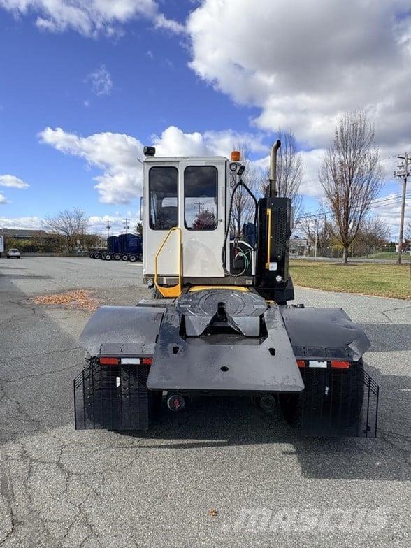 Kalmar OTTAWA 4X2 OFF-ROAD Terminal tractors