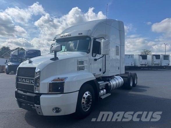 Mack ANTHEM 64T Tractor Units