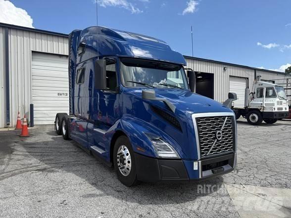 Volvo VNL64T860 Tractor Units