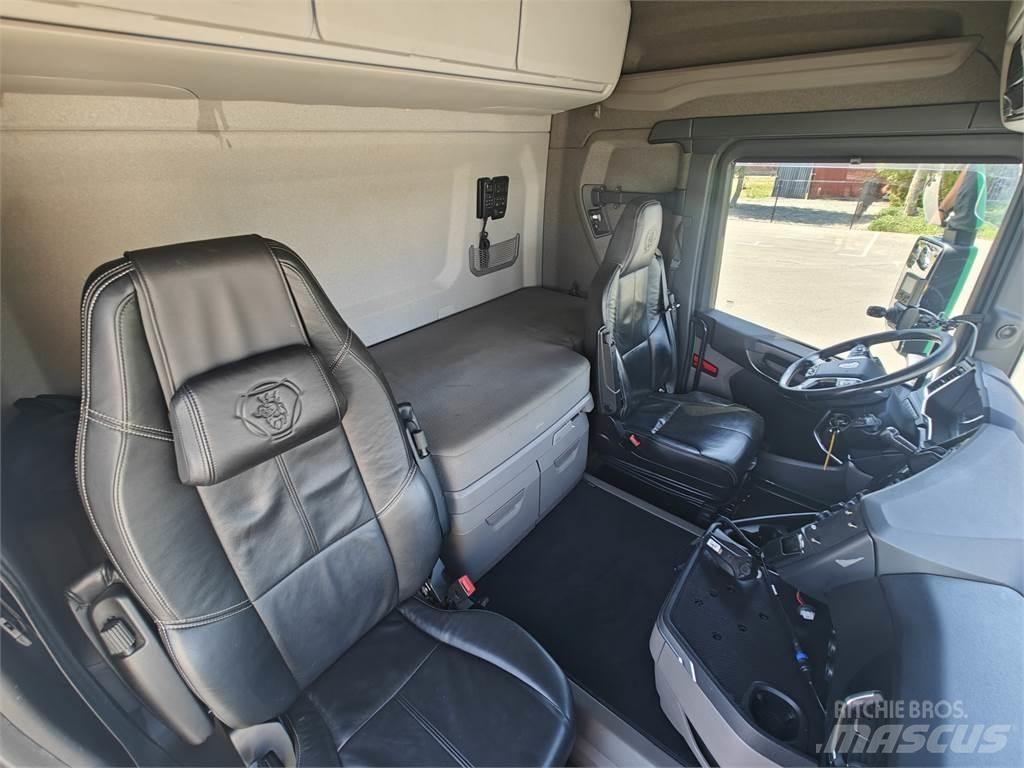 Scania R540 Hook lift trucks