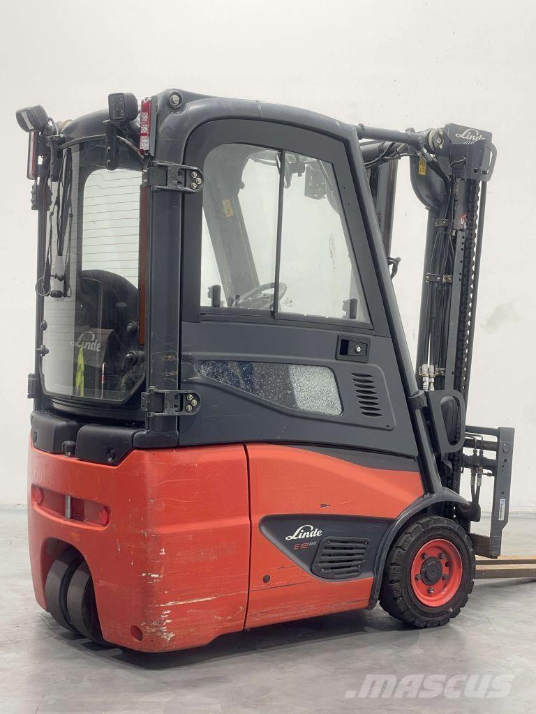 Linde E12-02-386 Electric forklift trucks