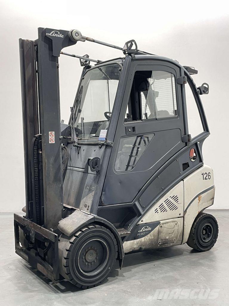 Linde H30T-02-393 LPG trucks