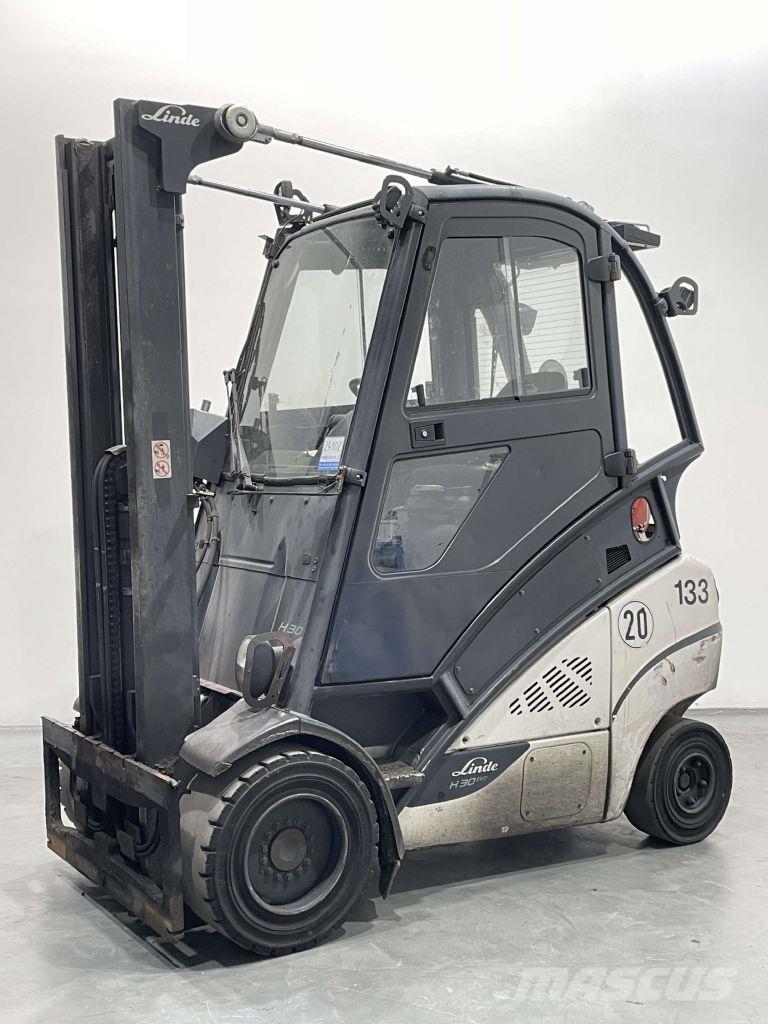 Linde H30T-02-393 LPG trucks