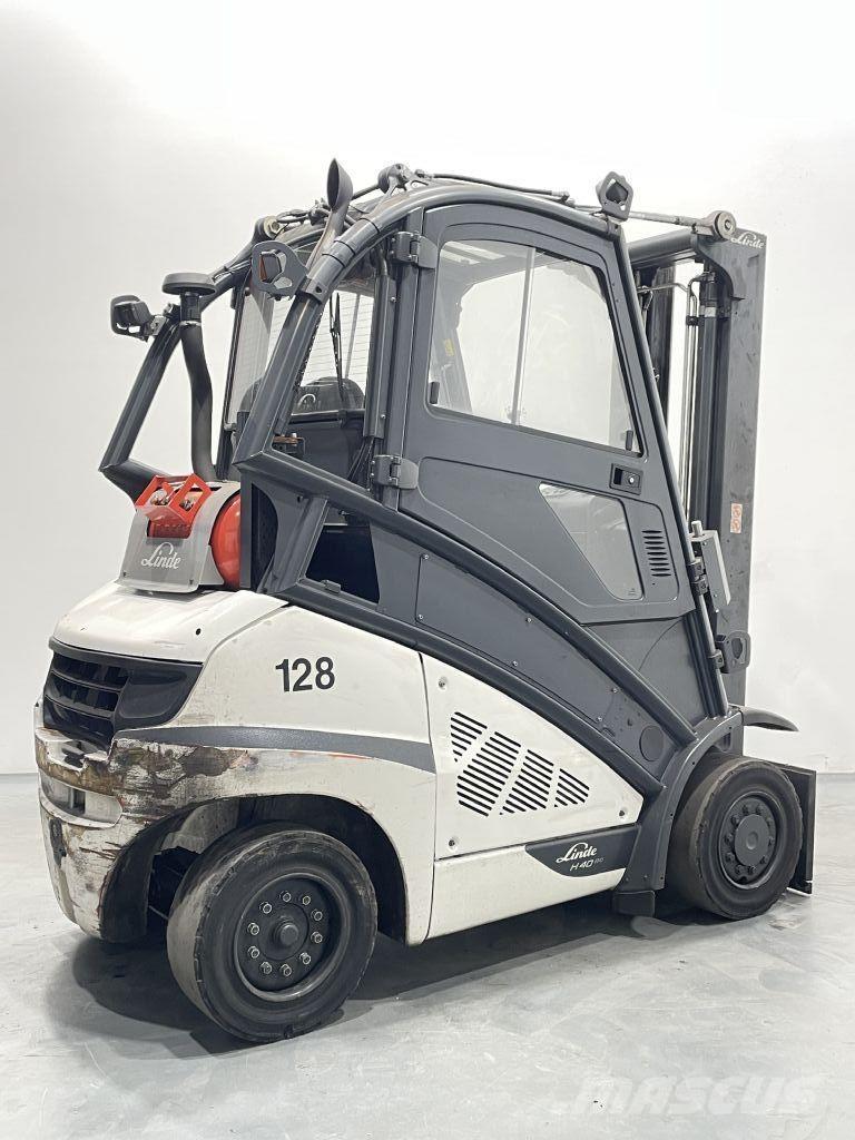 Linde H40T-02-394 LPG trucks
