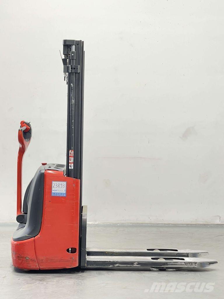 Linde L10-1172 Pedestrian stacker