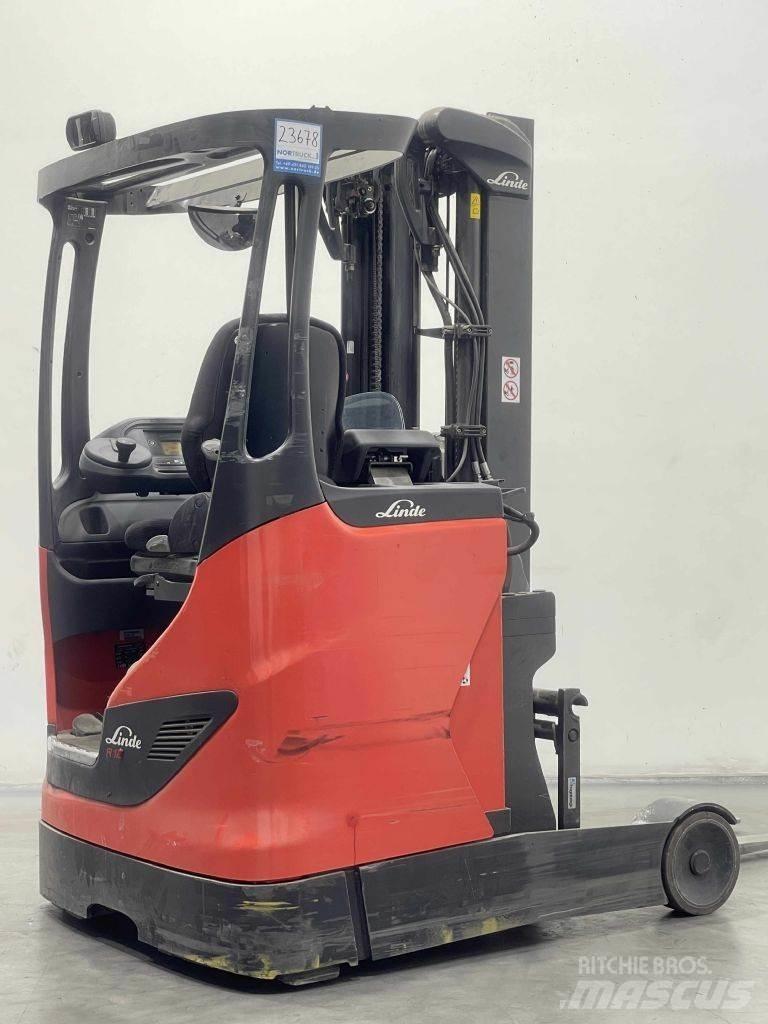 Linde R12B-1120 Reach trucks