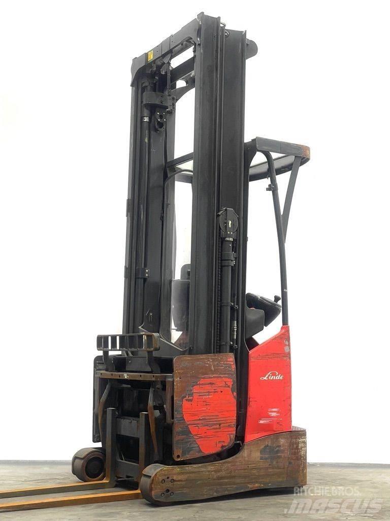 Linde R14X-116 Reach trucks