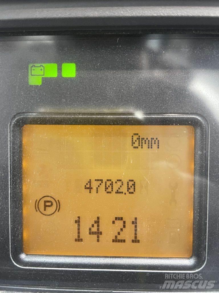 Linde R16HD-01-1120 Reach trucks