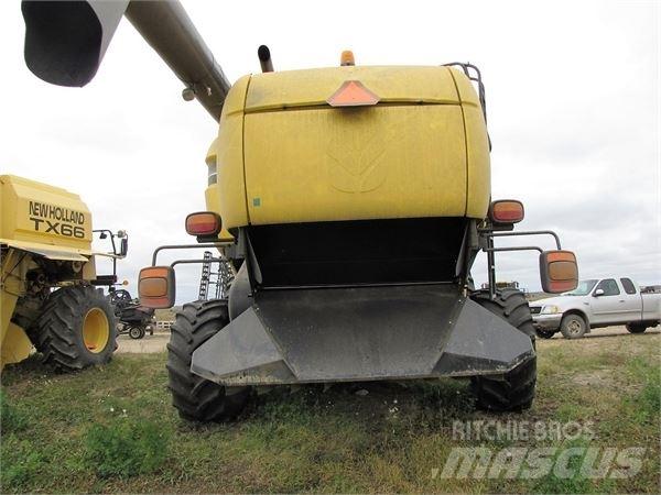 New Holland CX860 Combine harvesters