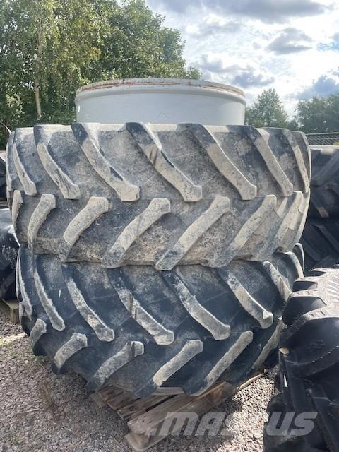  650/65X42 DUBBELMONTAGE Tyres, wheels and rims