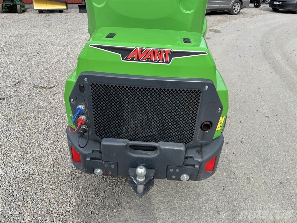 Avant 650 Skid steer loaders