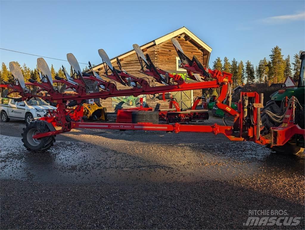 Gregoire Besson SPMFWY8 Reversible ploughs