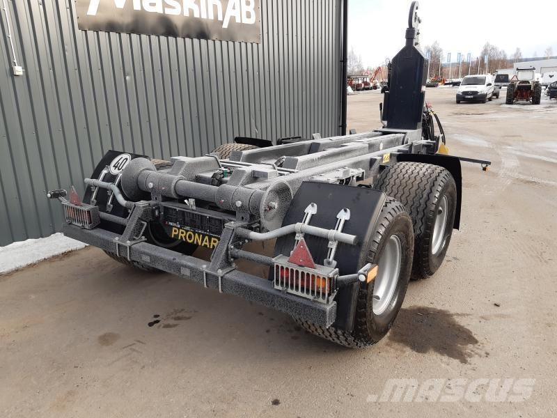 Pronar LASTVÄXLARE T185 Backhoe loaders