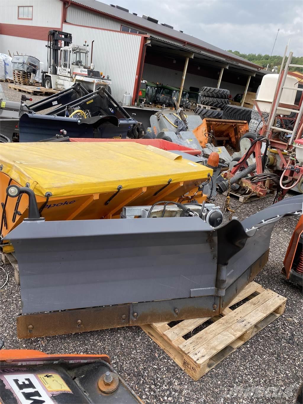 Siringe 280 VIKPLOG Snow blades and plows