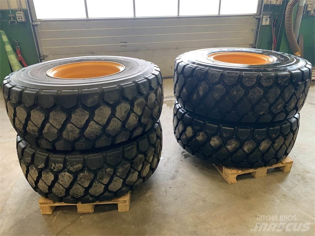 Yokohama RB31 Tyres, wheels and rims