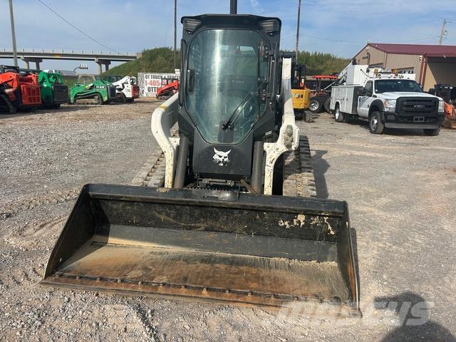 Bobcat T76 Skid steer loaders