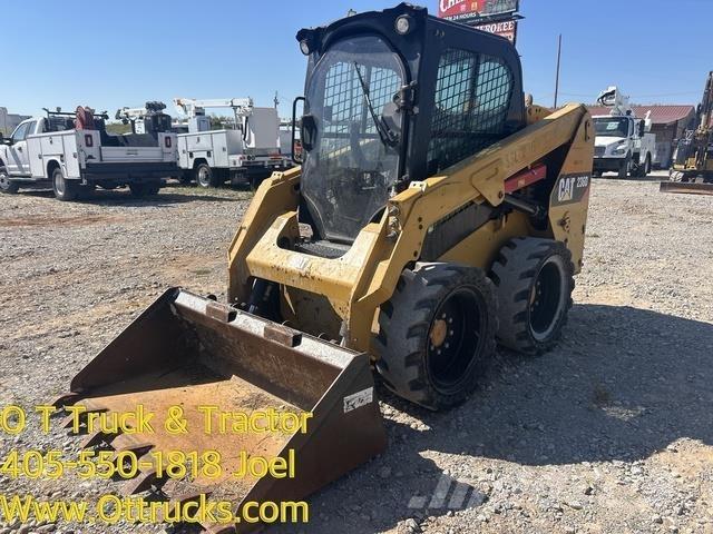 CAT 236D Tyres, wheels and rims