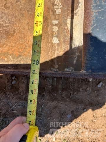 CAT 84 Smooth Buckets