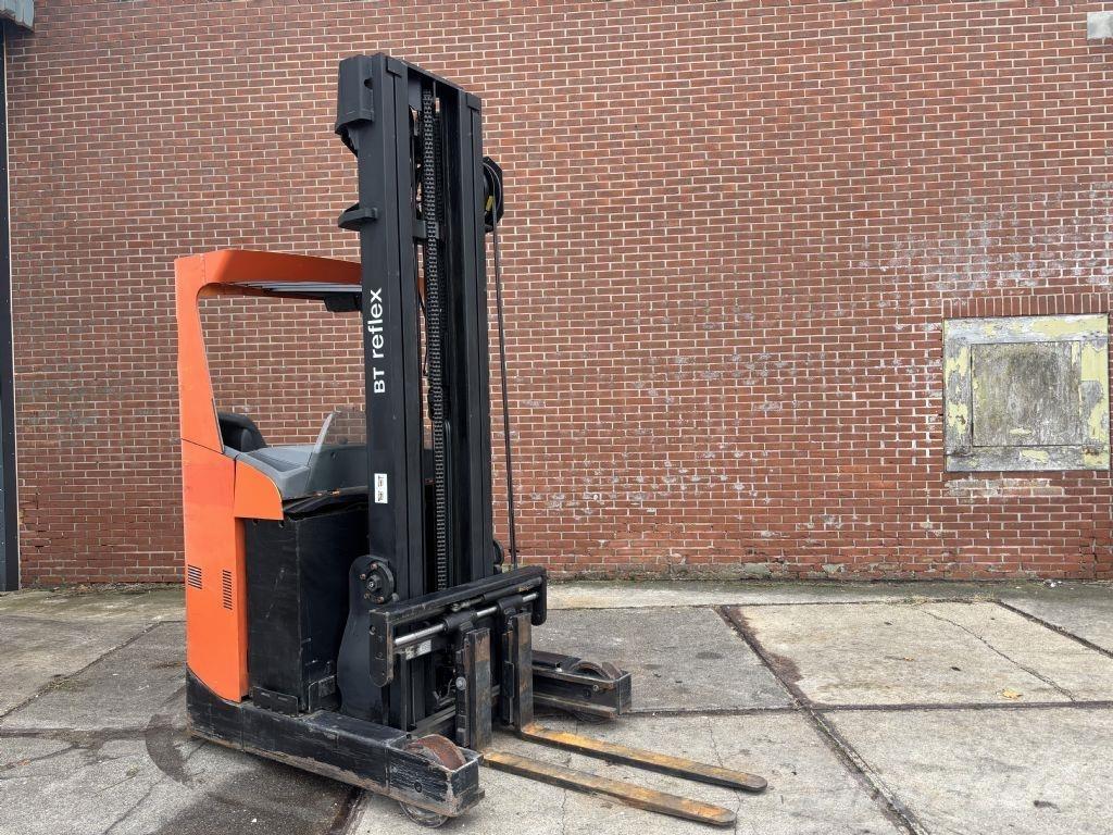 BT RRE 160 Reach trucks