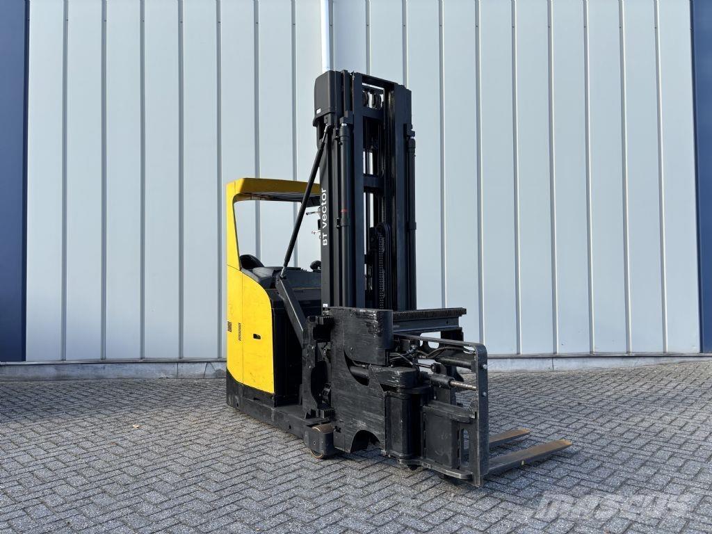 BT VRE150 Reach trucks