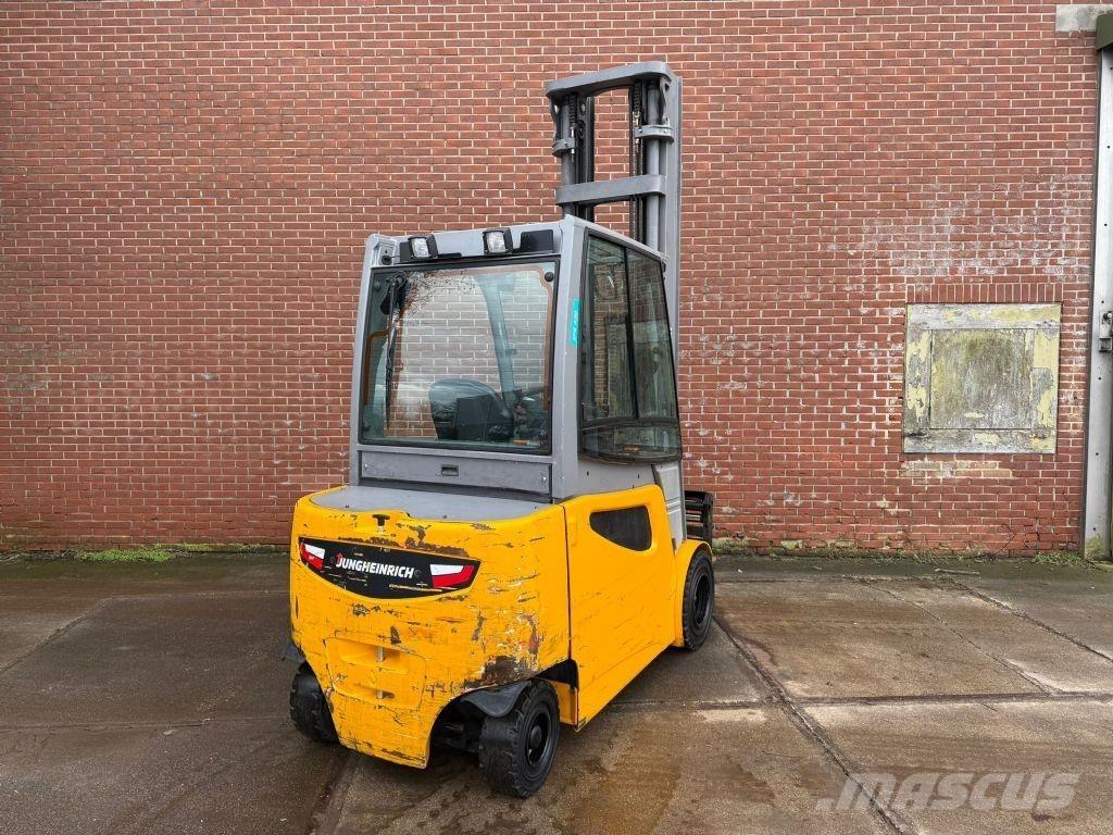 Jungheinrich EFG430 Electric forklift trucks