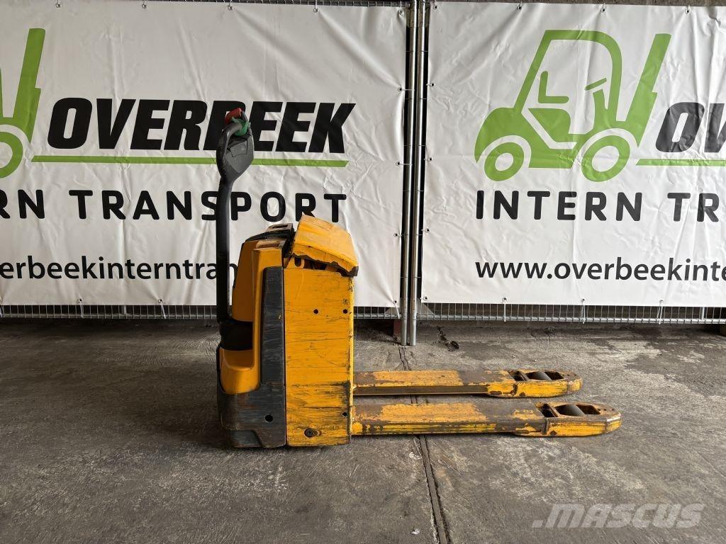 Jungheinrich EJE116 Low lifter
