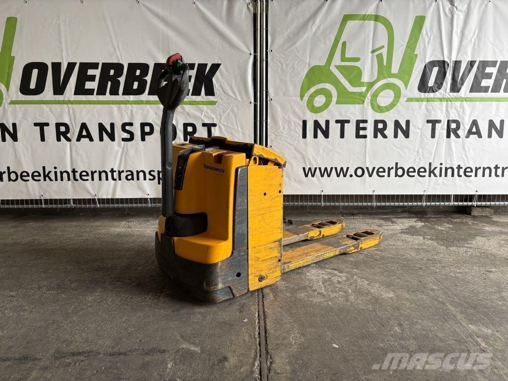 Jungheinrich EJE116 Low lifter
