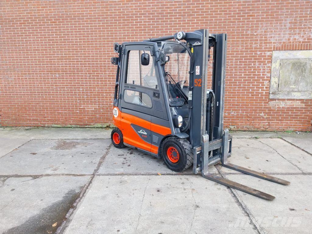 Linde E25-01 Electric forklift trucks