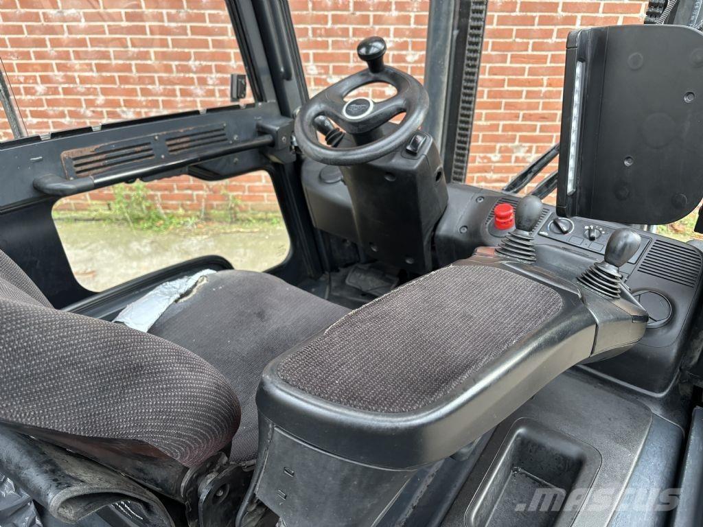 Linde E25L-01 Electric forklift trucks