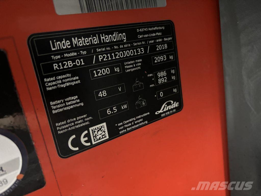Linde R12B-01 Reach trucks
